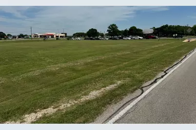 909 Old 1460 Trail, Georgetown, TX 78626 - Photo 2