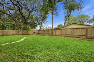2509 Redleaf Ln, Austin, TX 78745 - Photo 24