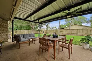 2509 Redleaf Ln, Austin, TX 78745 - Photo 20