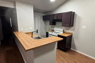 1212 Orchard Park Cir, Pflugerville, TX 78660 - Photo 2