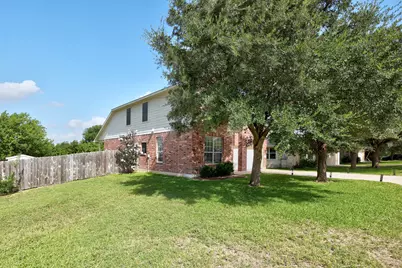 1618 Ashberry Trail, Georgetown, TX 78626 - Photo 32