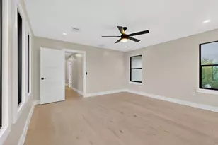 5018 Highland Ct, Austin, TX 78731 - Photo 14