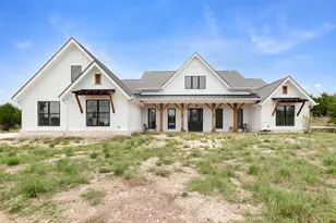 312 Ash Juniper Wy, Bertram, TX 78605 - Photo 6