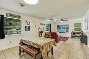407 Hill St, Smithville, TX 78957 - Photo 8