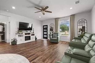 133 Koele Ct, Bastrop, TX 78602 - Photo 10