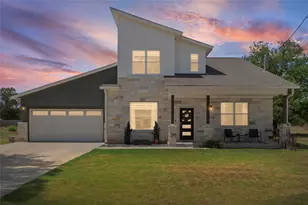 133 Koele Ct, Bastrop, TX 78602 - Photo 2