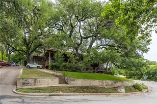 1212 Castle Hill St, Austin, TX 78703 - Photo 2