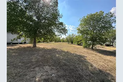 2210 Pecan Street, Bastrop, TX 78602 - Photo 1