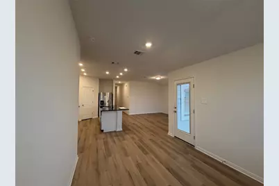 104 Honey Bee Road, Jarrell, TX 76537 - Photo 4