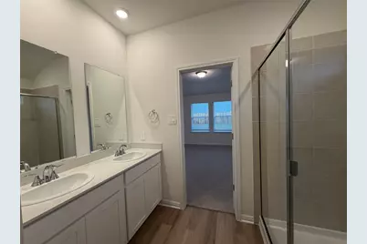 104 Honey Bee Road, Jarrell, TX 76537 - Photo 2