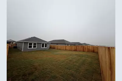 104 Honey Bee Road, Jarrell, TX 76537 - Photo 6