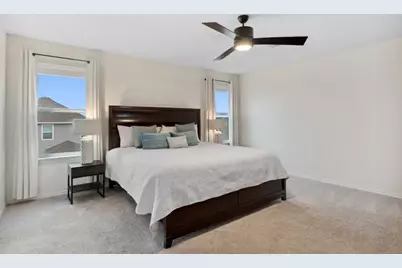 6509 Wagon Spring Street, Del Valle, TX 78617 - Photo 4