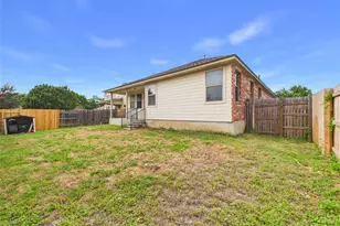 1070 Sussex Way, Round Rock, TX 78665 - Photo 32