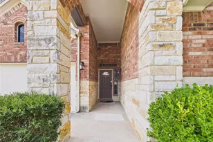 1070 Sussex Way, Round Rock, TX 78665 - Photo 4