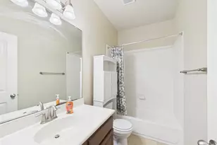 1070 Sussex Way, Round Rock, TX 78665 - Photo 12