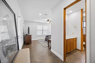 208 Maple Drive, Mountain City, TX 78610 - Photo 18