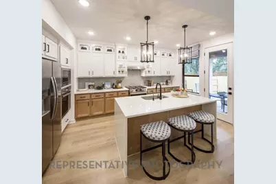 9300 Hamadryas Drive, Austin, TX 78744 - Photo 8