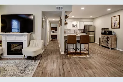 504 Hickory Street, Smithville, TX 78957 - Photo 8