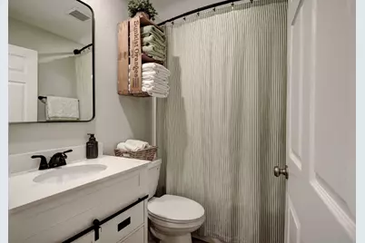 504 Hickory Street, Smithville, TX 78957 - Photo 22