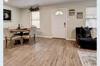 504 Hickory Street, Smithville, TX 78957 - Photo 14