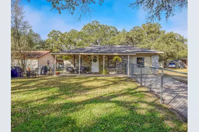 504 Hickory Street, Smithville, TX 78957 - Photo 1