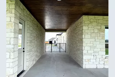 1614 Hunt Drive, Salado, TX 76571 - Photo 14
