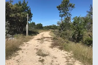 14602 Rock Cliff Cove, Leander, TX 78641 - Photo 2