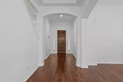 10421 Hansa Drive, Austin, TX 78739 - Photo 4