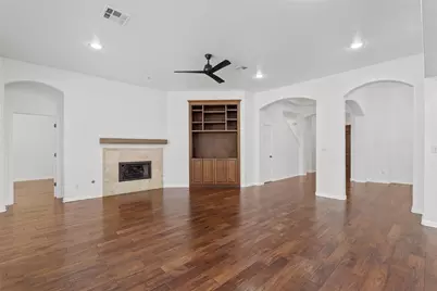 10421 Hansa Drive, Austin, TX 78739 - Photo 6