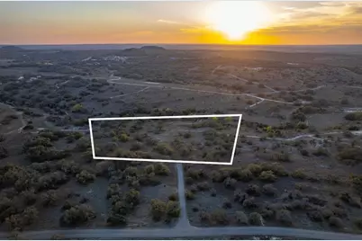 343 Cattle Creek Drive, Johnson City, TX 78636 - Photo 38