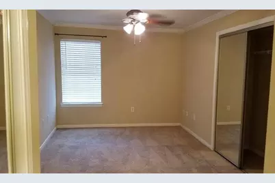 501 W 26th Street #315, Austin, TX 78705 - Photo 4