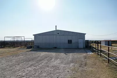 1351 Cr 320, Granger, TX 76530 - Photo 6