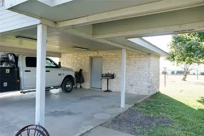 1351 Cr 320, Granger, TX 76530 - Photo 20