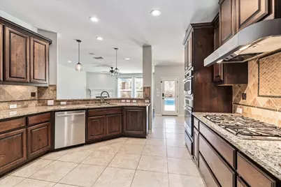 12101 Labrador Bay Court, Austin, TX 78732 - Photo 10