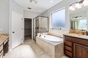 12101 Labrador Bay Ct, Austin, TX 78732 - Photo 14