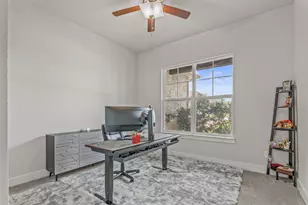 605 Gunison Dr, Austin, TX 78738 - Photo 8