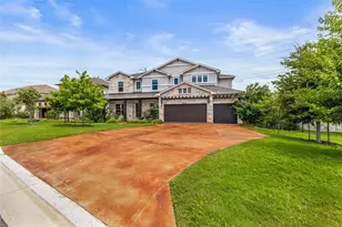 605 Gunison Dr, Austin, TX 78738 - Photo 2