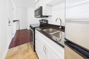 2020 S Congress Ave, Austin, TX 78704 - Photo 4