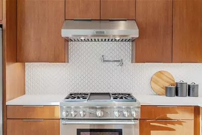 5001 Shoal Creek Boulevard, Austin, TX 78756 - Photo 8