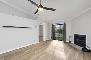 1601 Faro Dr, Austin, TX 78741 - Photo 14