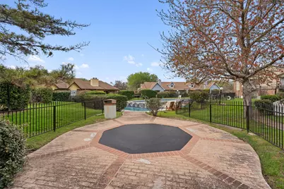 1601 Faro Drive #704, Austin, TX 78741 - Photo 34