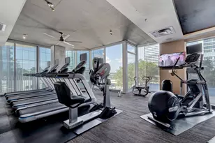 360 Nueces St, Austin, TX 78701 - Photo 36