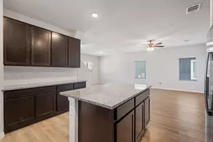 313 Timber Brook Dr, Hutto, TX 78634 - Photo 12