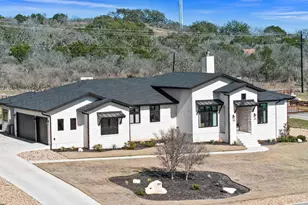2251 W Fitzhugh Rd, Dripping Springs, TX 78620 - Photo 2