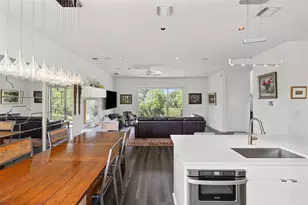 2105 Goodrich Ave, Austin, TX 78704 - Photo 12
