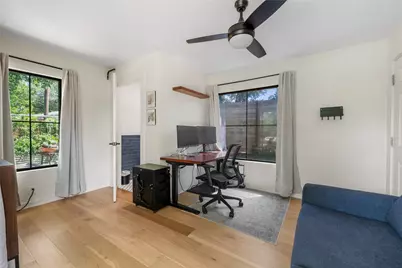 7523 Meadowview Lane, Austin, TX 78752 - Photo 28