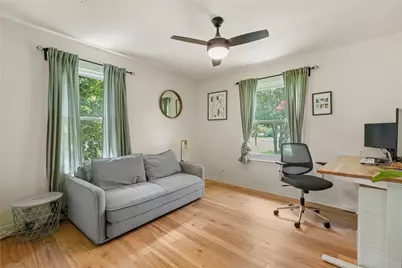 7523 Meadowview Lane, Austin, TX 78752 - Photo 20