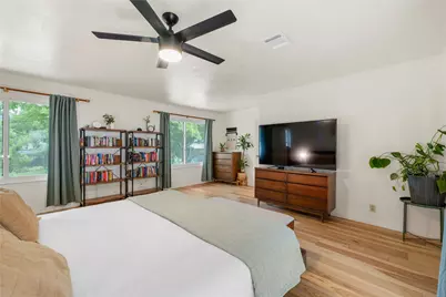 7523 Meadowview Lane, Austin, TX 78752 - Photo 14