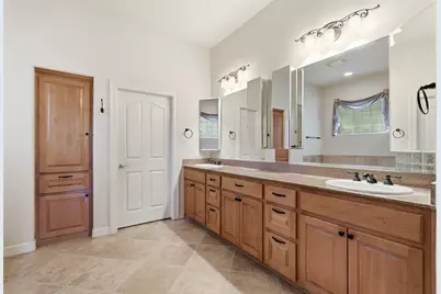 404 Ten Oaks Drive, Georgetown, TX 78633 - Photo 18