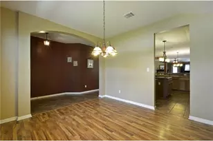 11612 Timber Heights Dr, Austin, TX 78754 - Photo 14